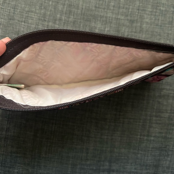 Vera Bradley Pink Burgundy Floral Cosmetic Makeup Bag - Picture 3 of 3